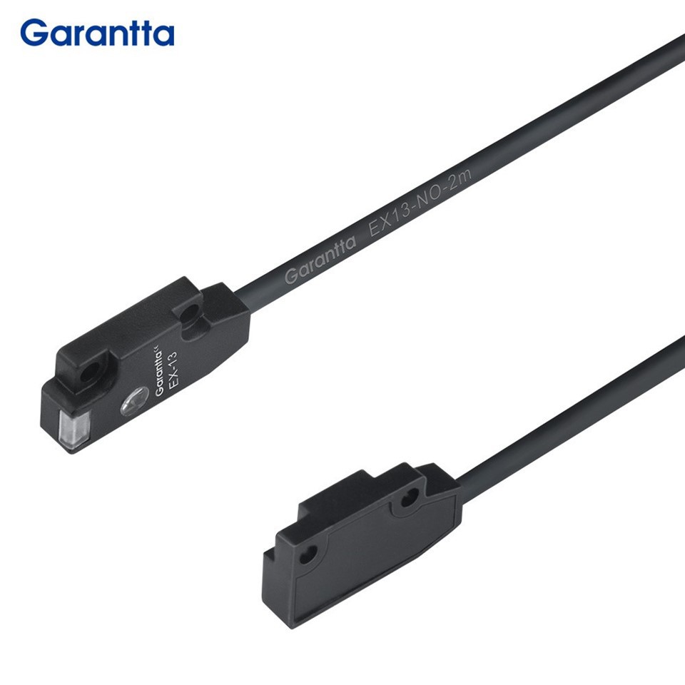 Miniature Photoelectric Sensor